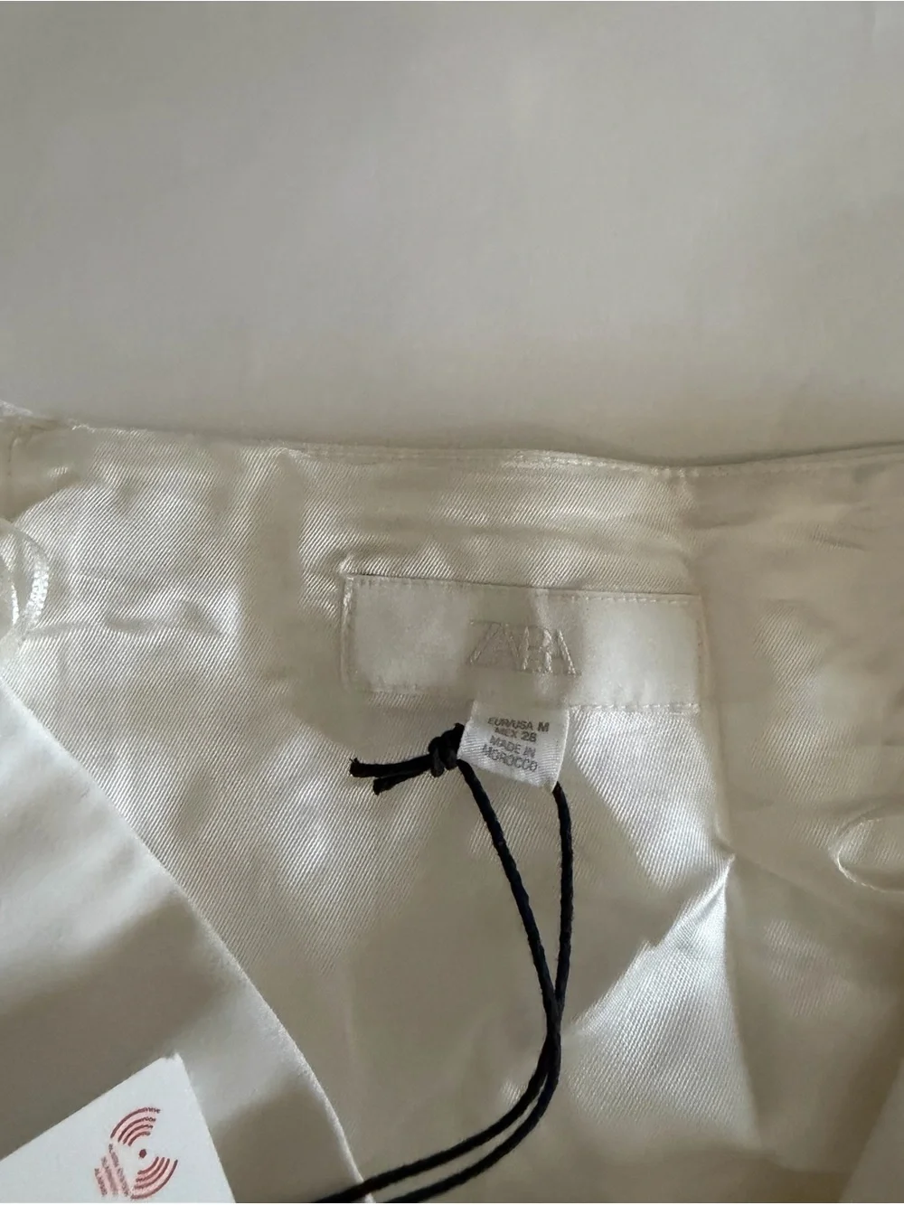 Zara White Asymmetrical Ruffled Mid Rise Skirt